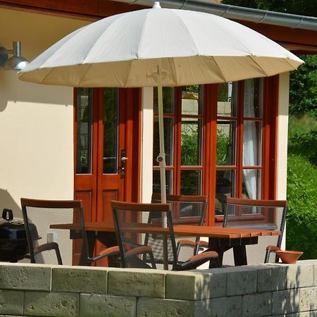 Bungalows Am Waldessaum Bei Hohenzieritz Kültér fotó